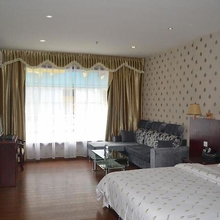Cai Yue Hotel Shenzhen Bagian luar foto