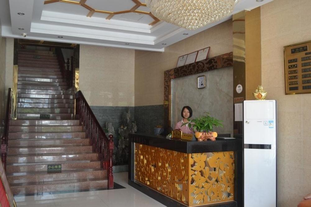 Cai Yue Hotel Shenzhen Bagian luar foto